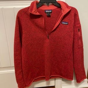 Patagonia pull over red fitted